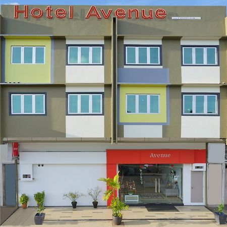 Hotel Avenue Куантан Екстериор снимка
