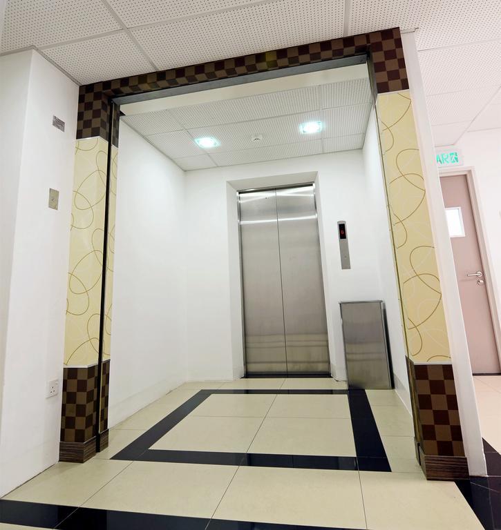 Hotel Avenue Куантан Екстериор снимка